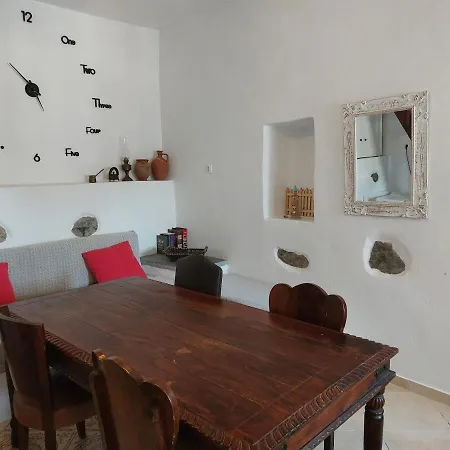 Holiday home Per_no Serifos Town